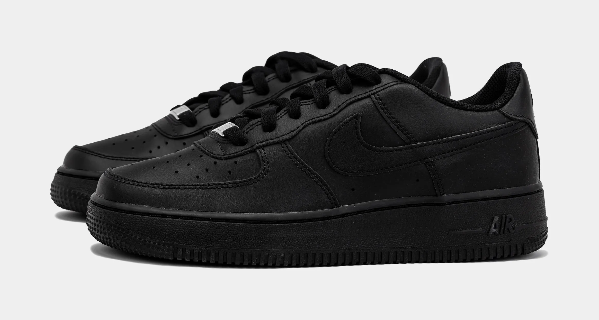 Air Force 1 Low LE Grade School Lifestyle Shoes (Black/Black)