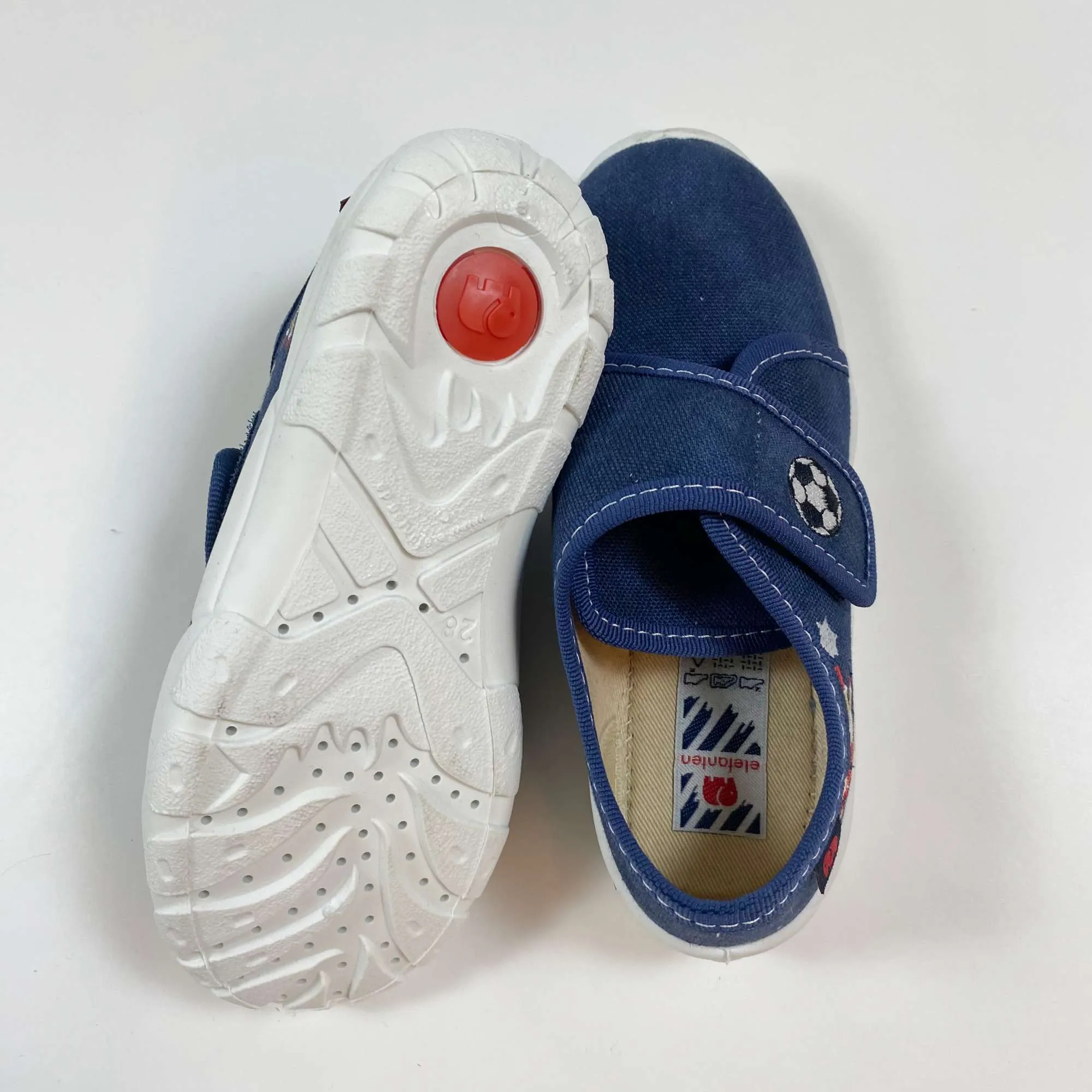 Elefanten navy football slippers 28
