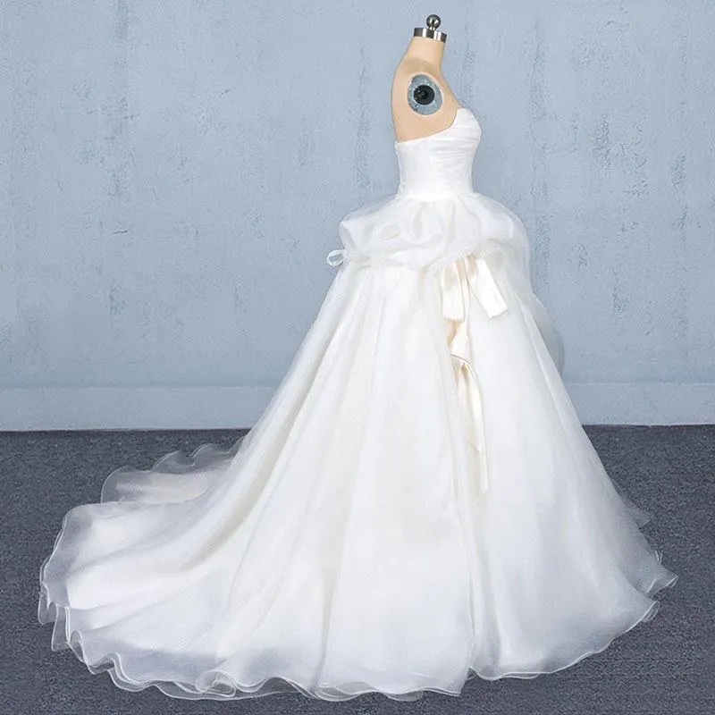 Gorgeous Ivory Ball Gown Sweetheart Sweep Train Tulle Wedding Dress N2350