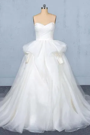Gorgeous Ivory Ball Gown Sweetheart Sweep Train Tulle Wedding Dress N2350