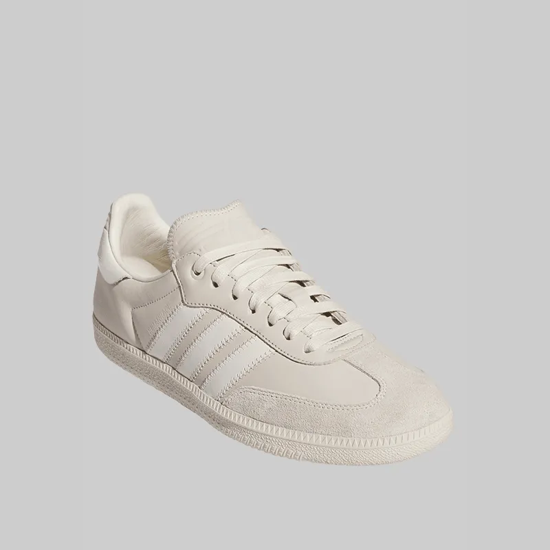 Humanrace Samba - Cloud White/Aluminum
