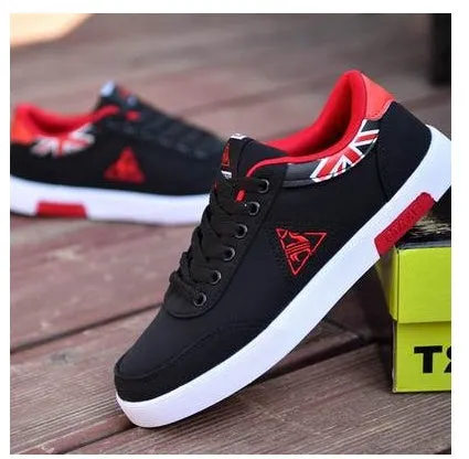 Matt – Trendy Men's Canvas Sneakers