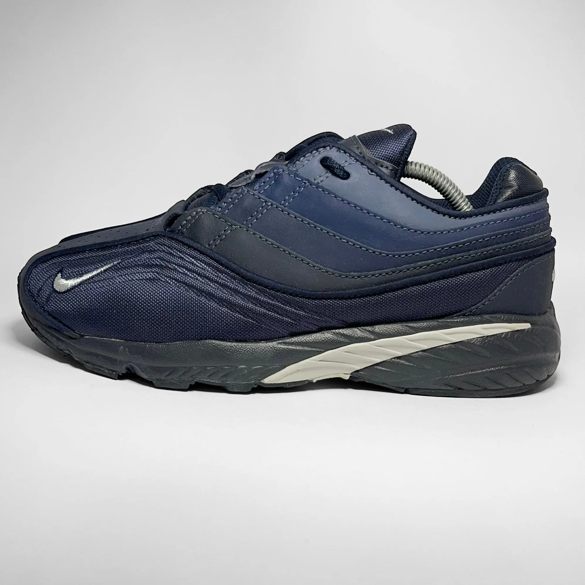 Nike Efsane (2002)