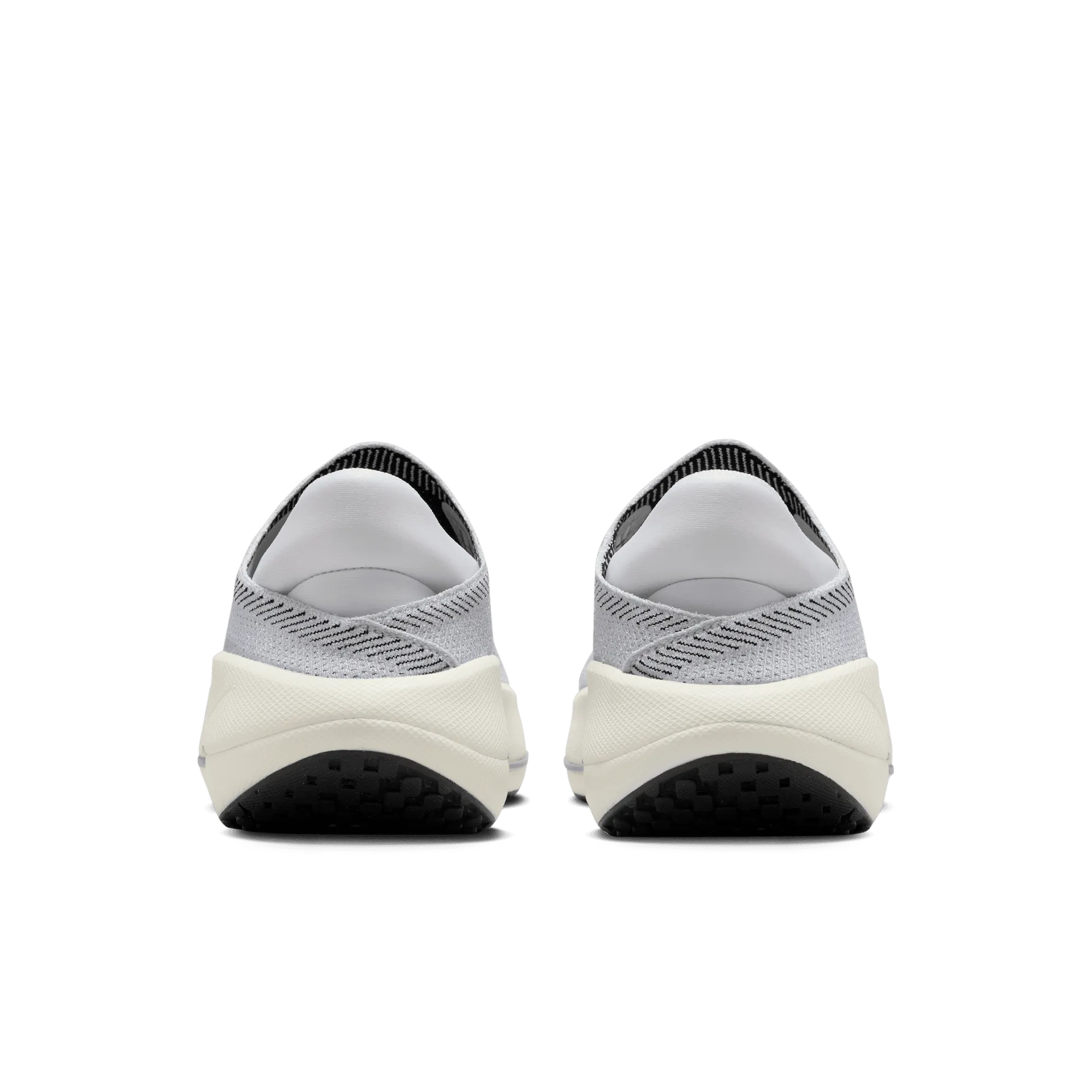 NIKE REINA EASYON PREMIUM WOMEN'S SHOES