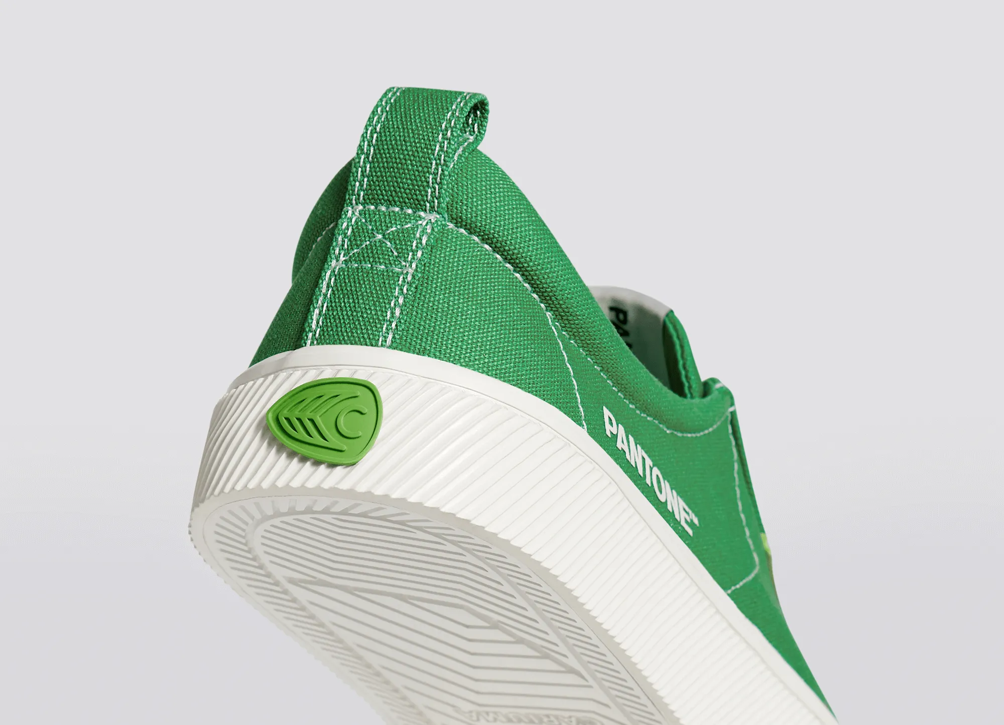 OCA Low Pantone Greenbriar Canvas Contrast Thread Sneaker Women