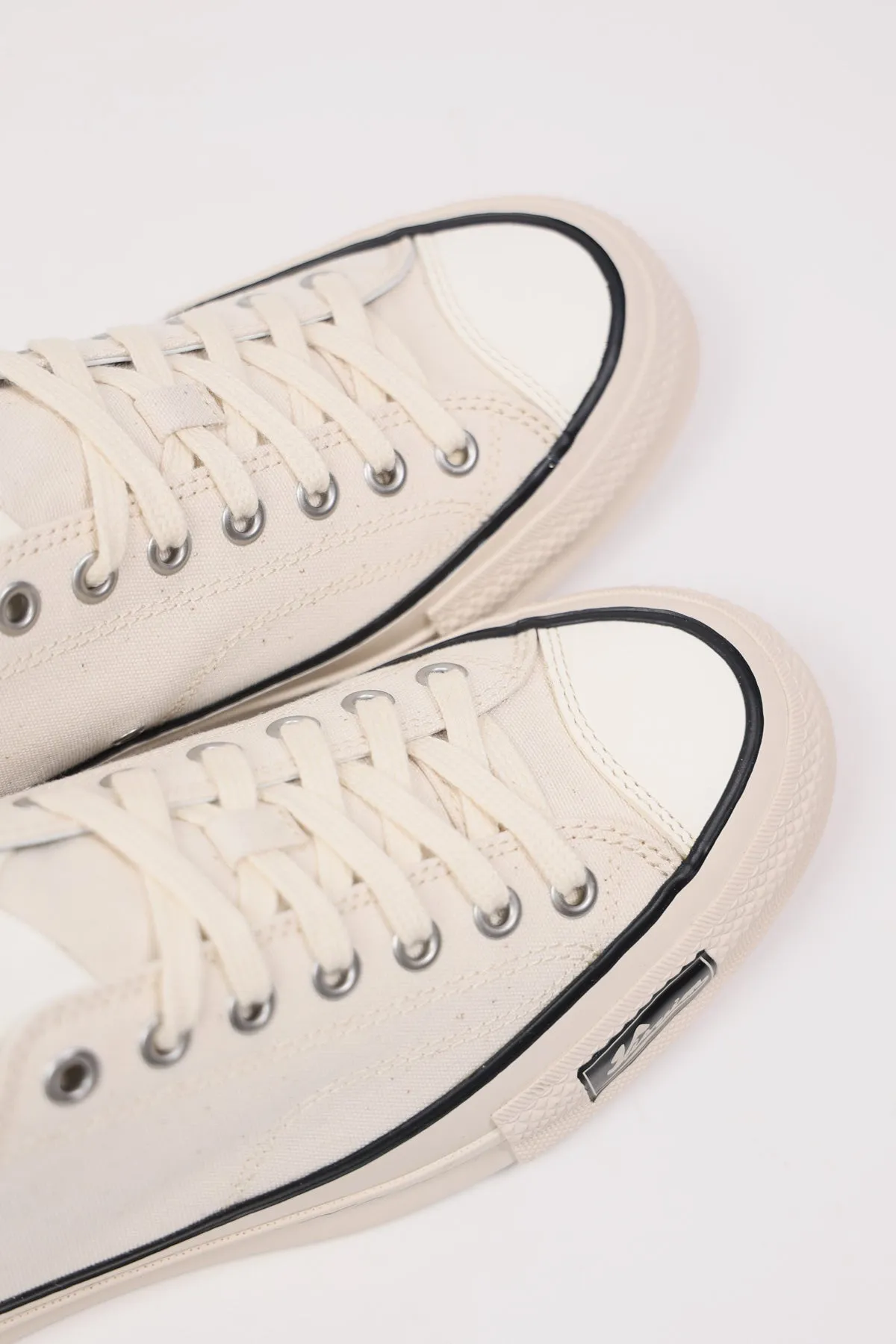 Skagway Lo Canvas - Ivory