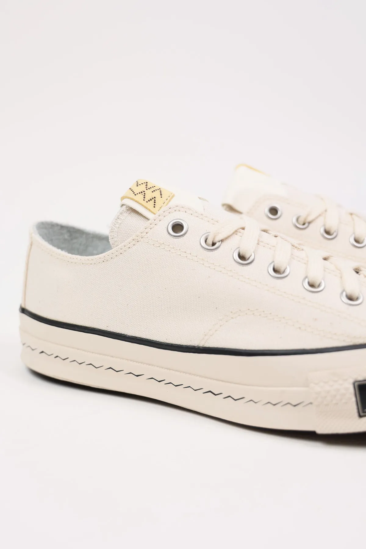 Skagway Lo Canvas - Ivory