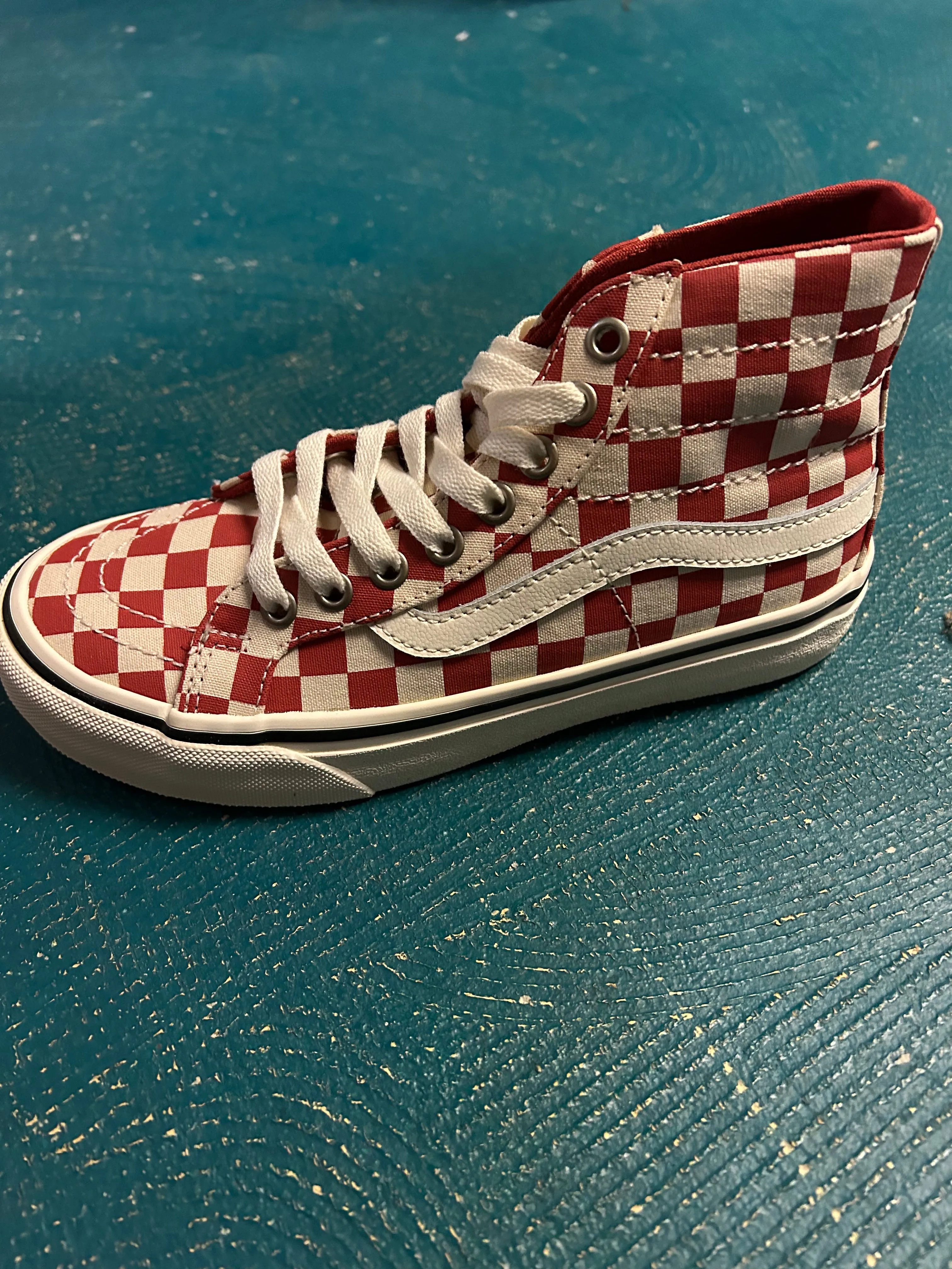 VANS SK8-Hi Decon VR3 checkerboard red sneakers